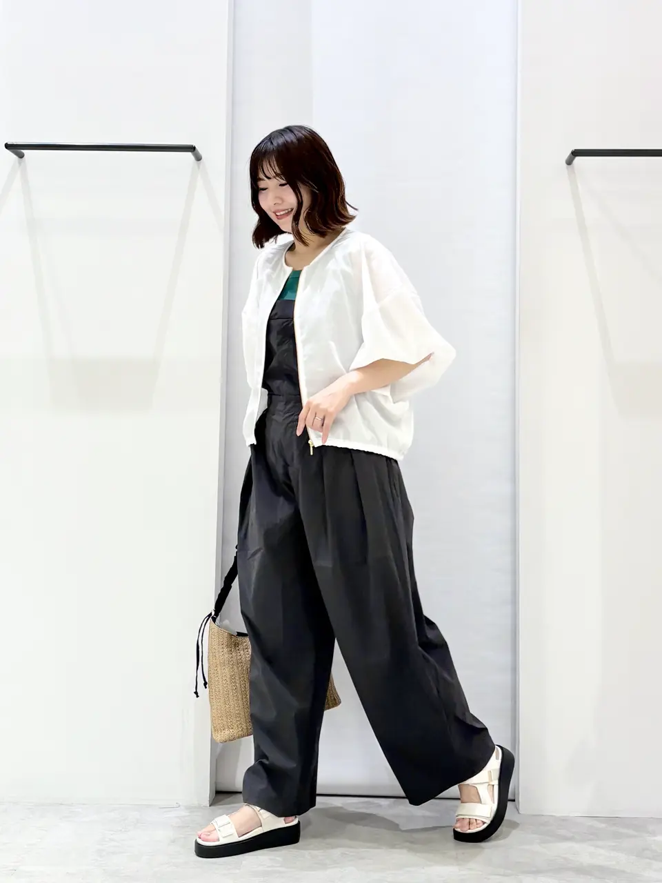 ONWARD CROSSET SELECT 横田 コーディネート画像