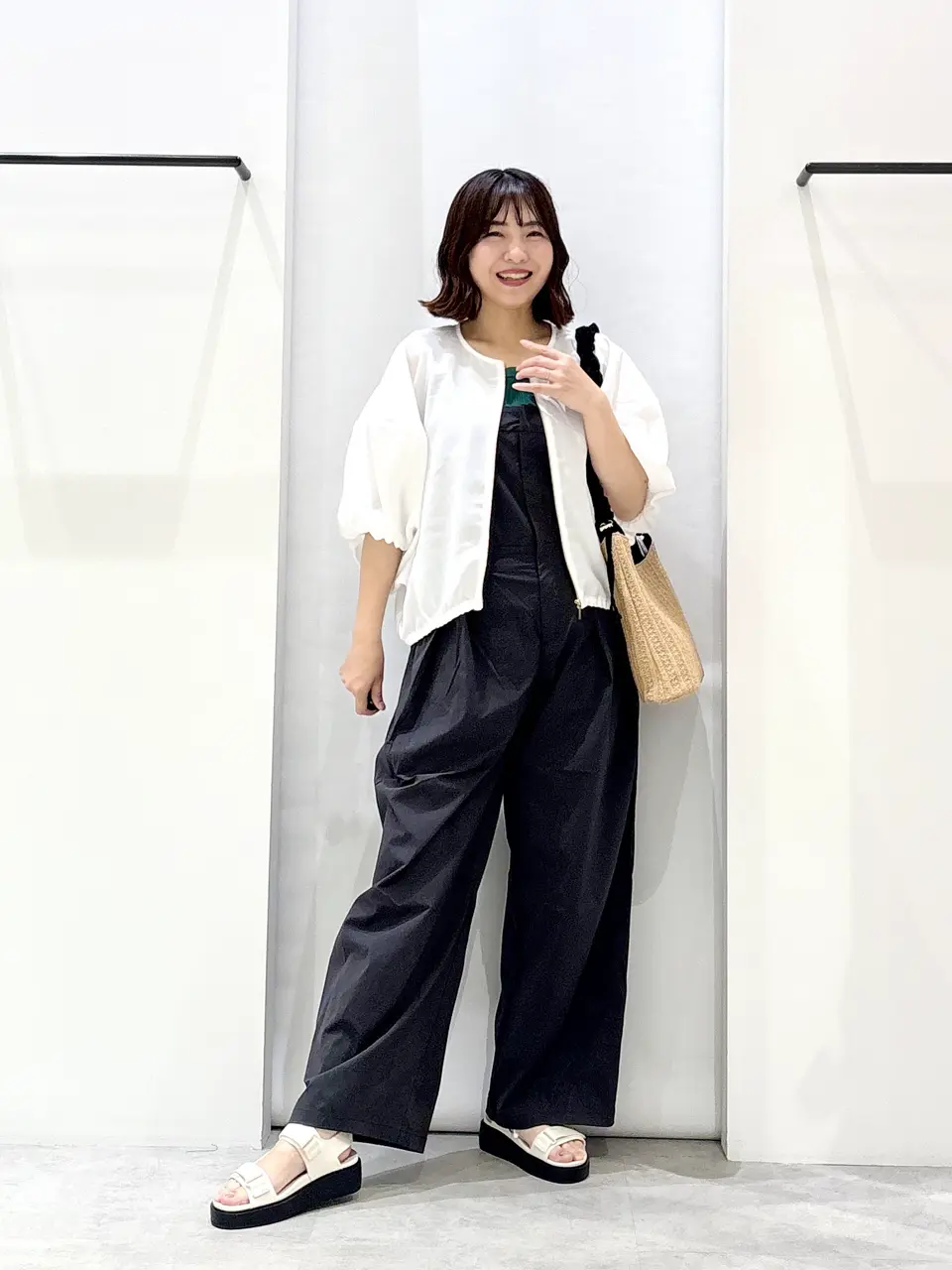 ONWARD CROSSET SELECT 横田 コーディネート画像