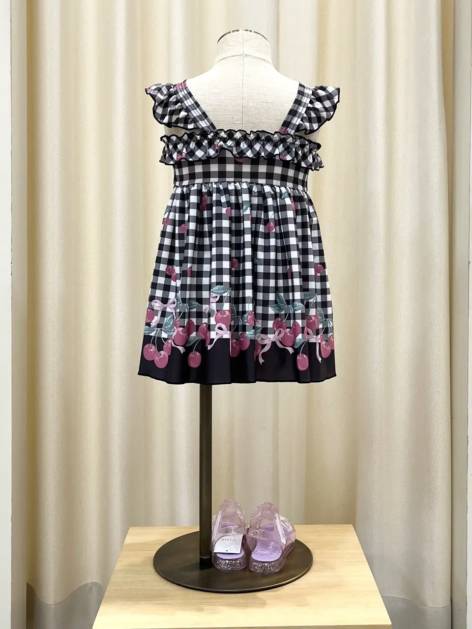 ONWARD CROSSET SELECT 吉田 コーディネート画像