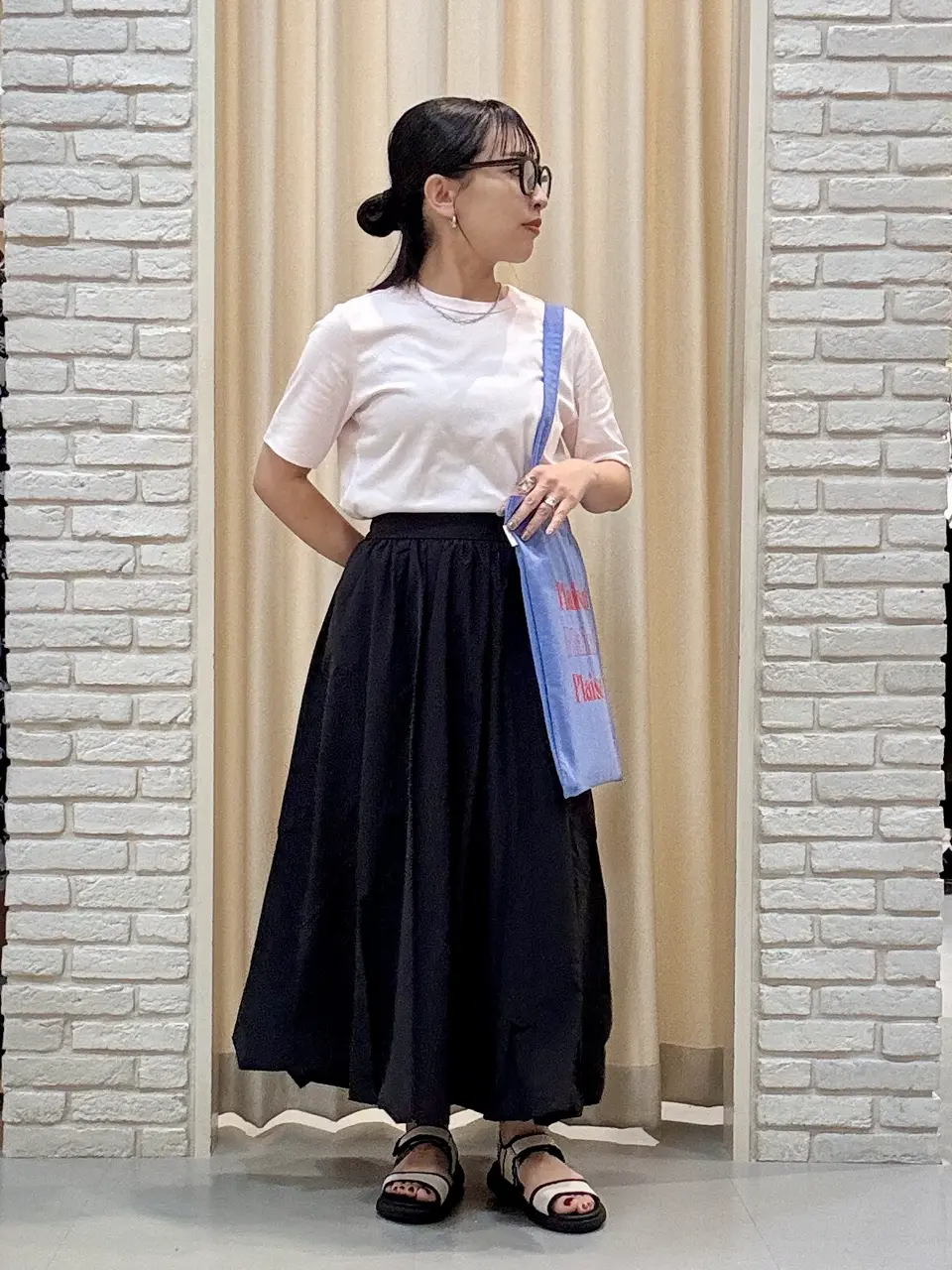 ONWARD CROSSET SELECT 服部 コーディネート画像