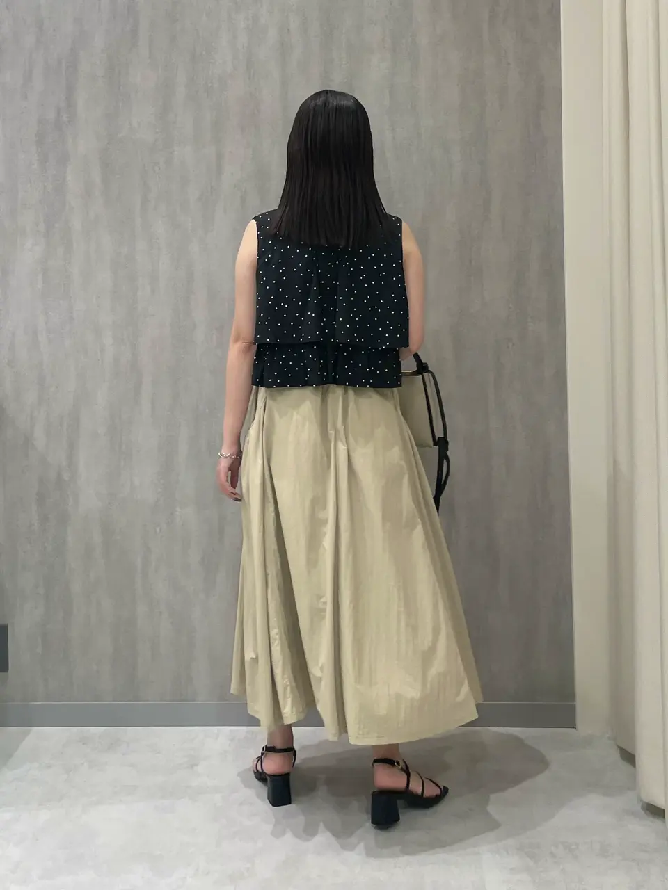 ONWARD CROSSET SELECT 時本 コーディネート画像