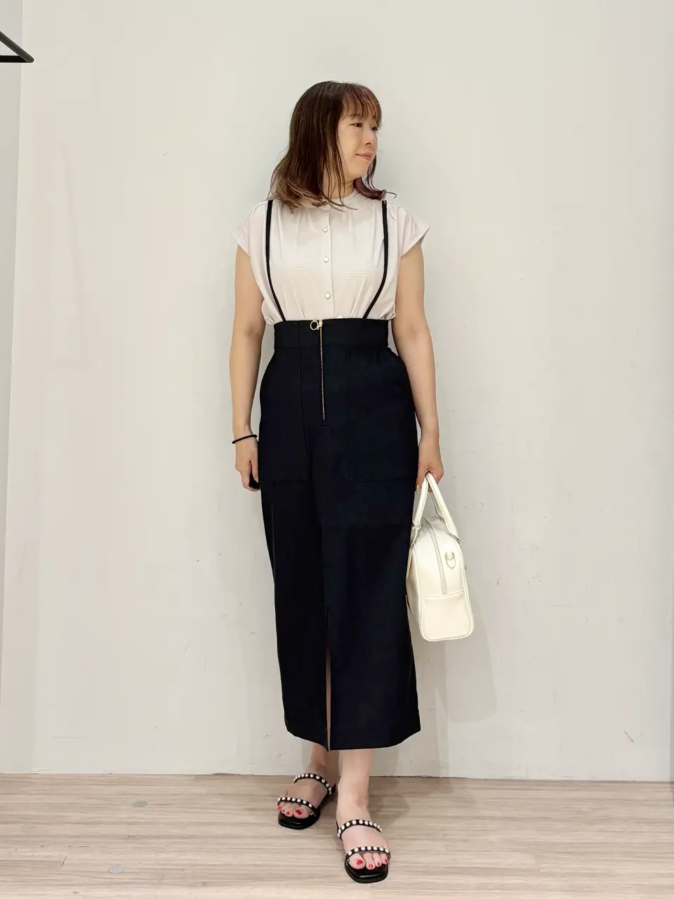  SAKAI コーディネート画像