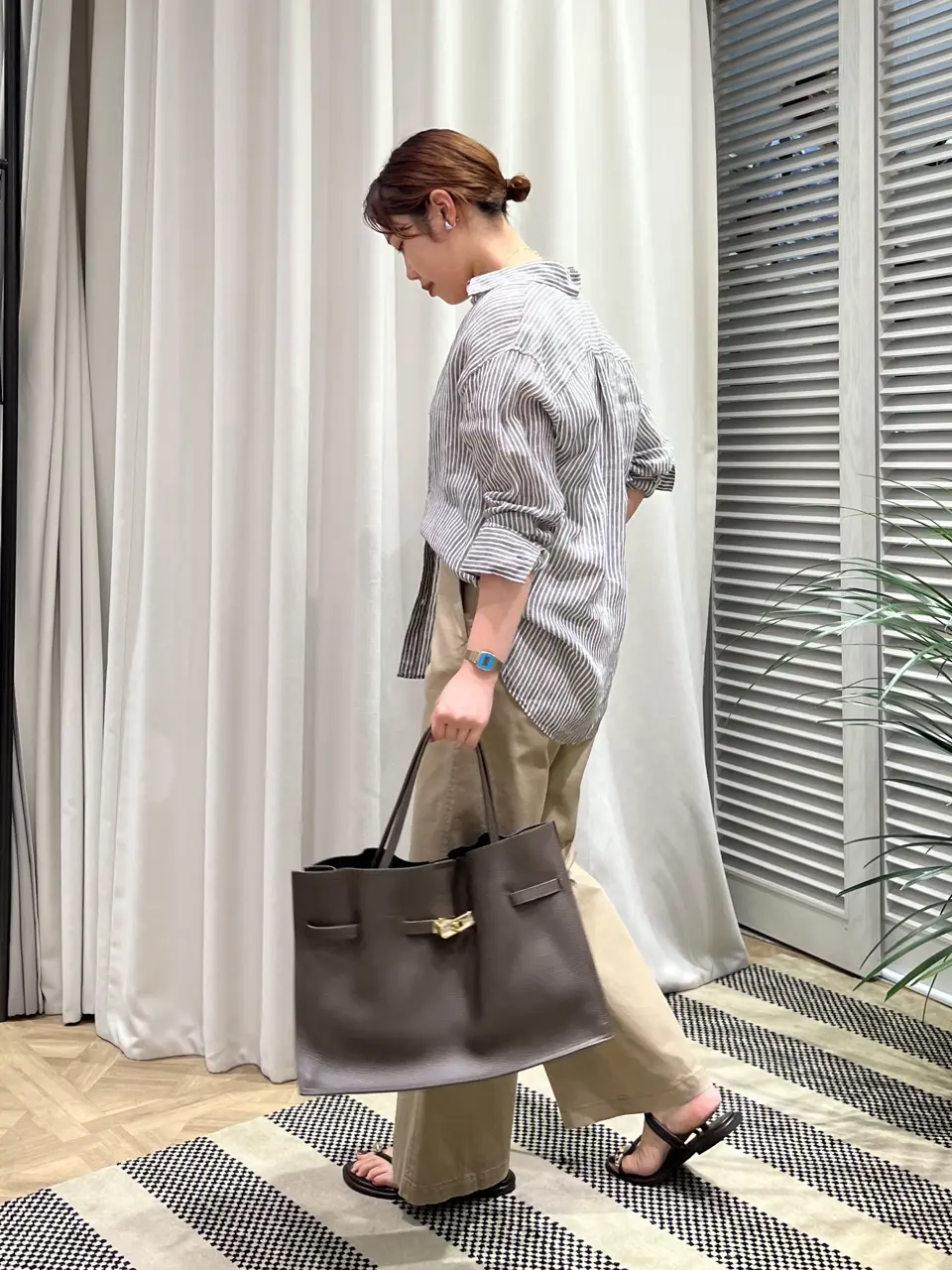 ONWARD CROSSET SELECT 伊藤 コーディネート画像