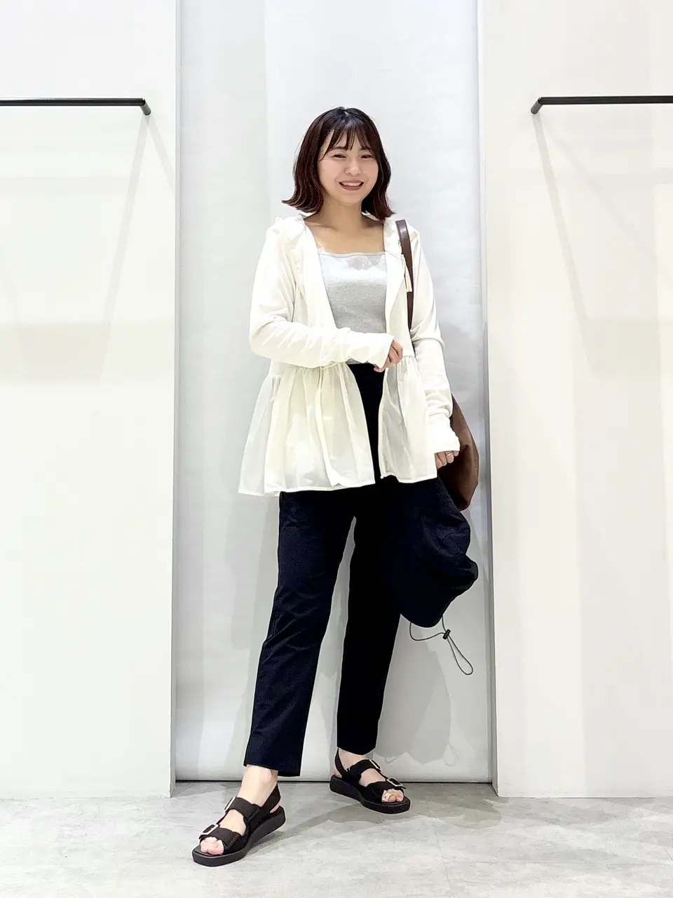 993 新品 UNFILO アンフィ―ロ ノーカラーコンフォートシャツ日本製M 洗える/UVケア】ノーカラーコンフォートシャツ / UNFILO