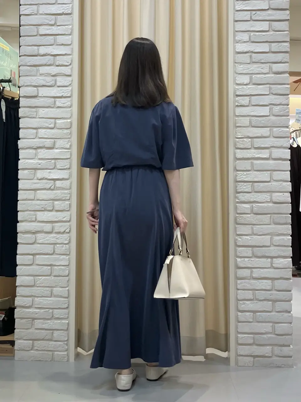 ONWARD CROSSET SELECT 檀 コーディネート画像