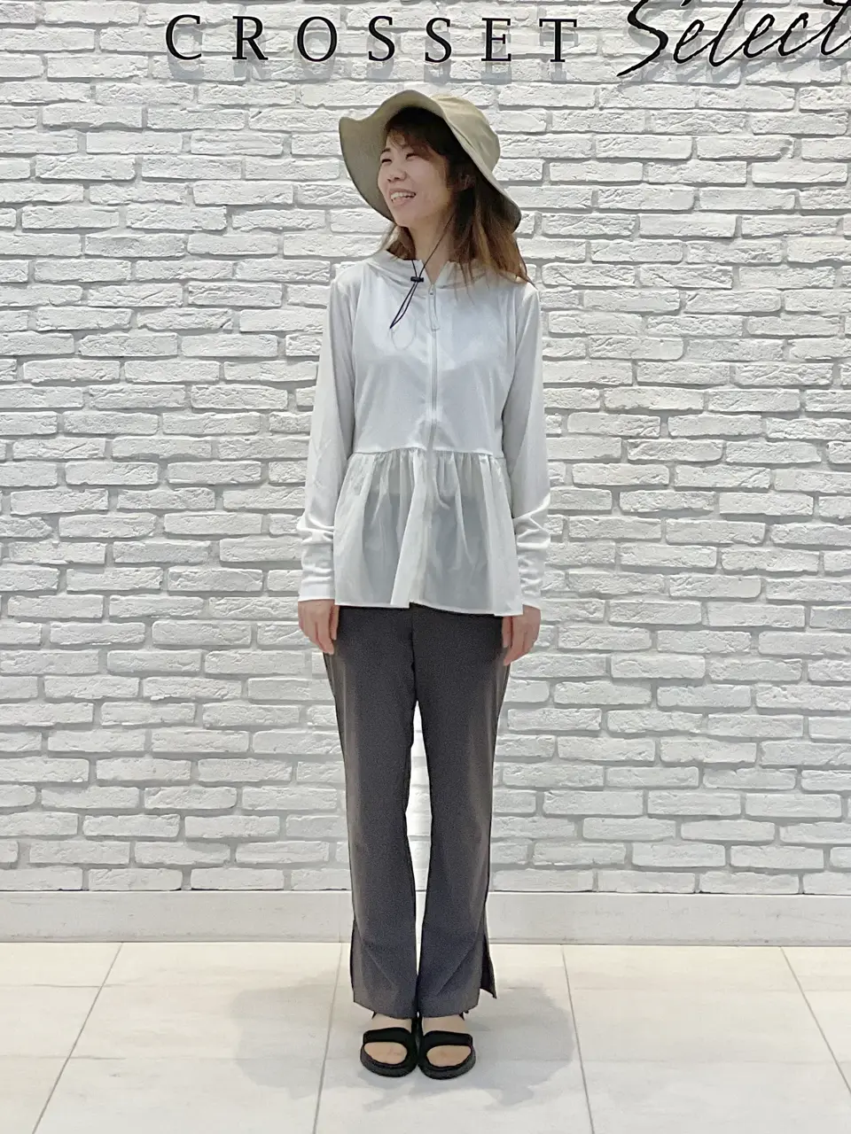 ONWARD CROSSET SELECT IZUMI コーディネート画像