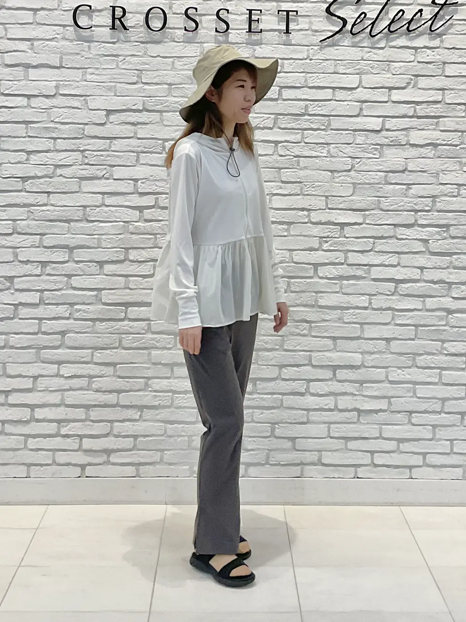 ONWARD CROSSET SELECT IZUMI コーディネート画像