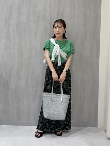 ONWARD CROSSET SELECT 若松 コーディネート画像