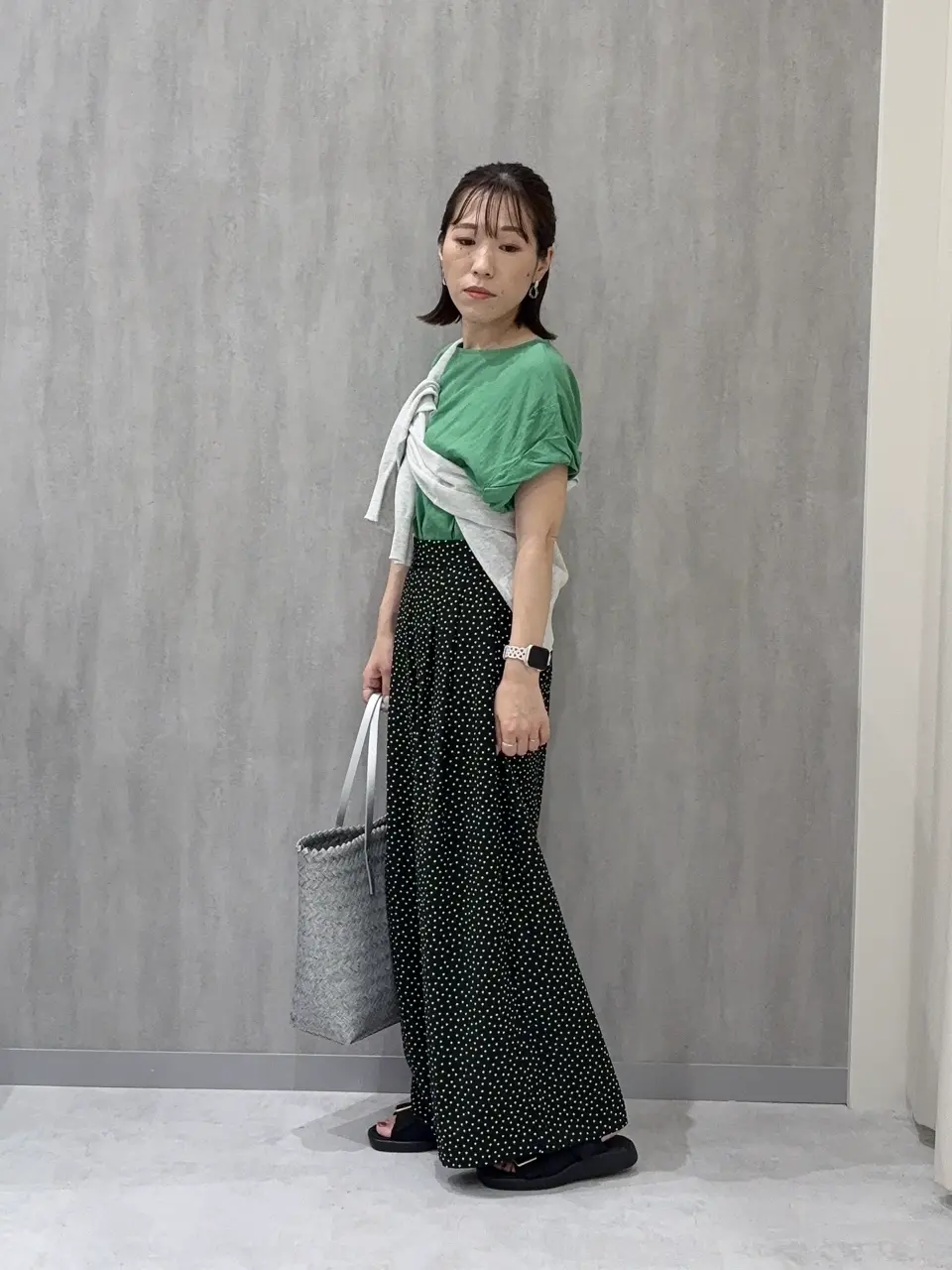 ONWARD CROSSET SELECT 若松 コーディネート画像