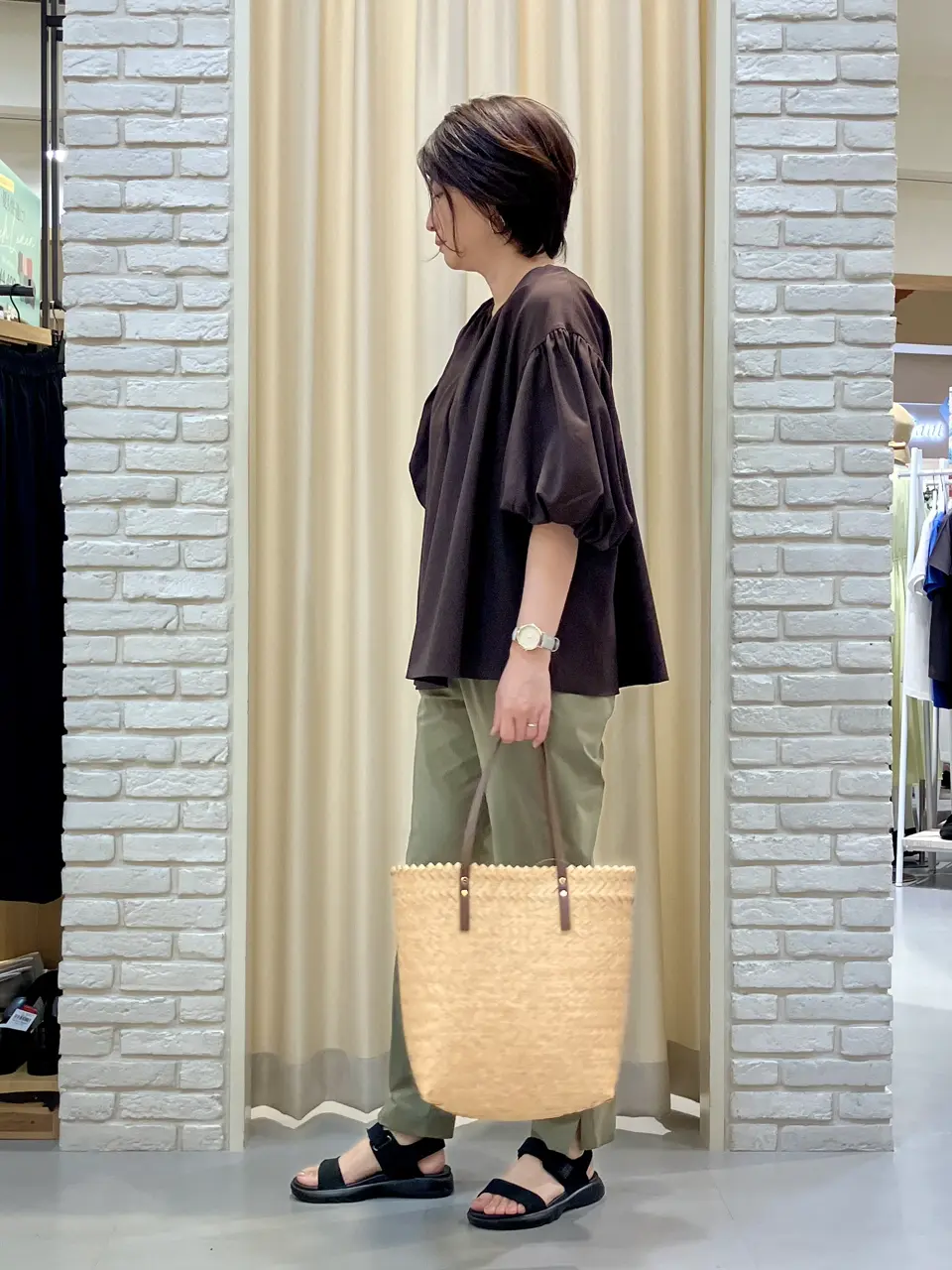 ONWARD CROSSET SELECT Tomi コーディネート画像