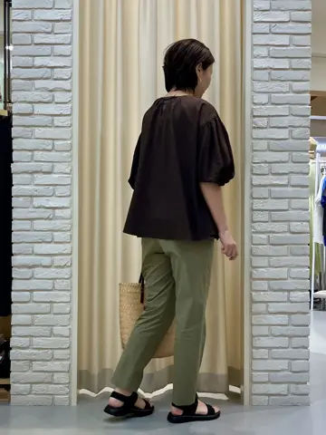 ONWARD CROSSET SELECT Tomi コーディネート画像