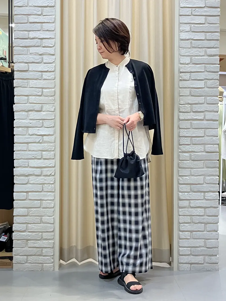 ONWARD CROSSET SELECT Tomi コーディネート画像