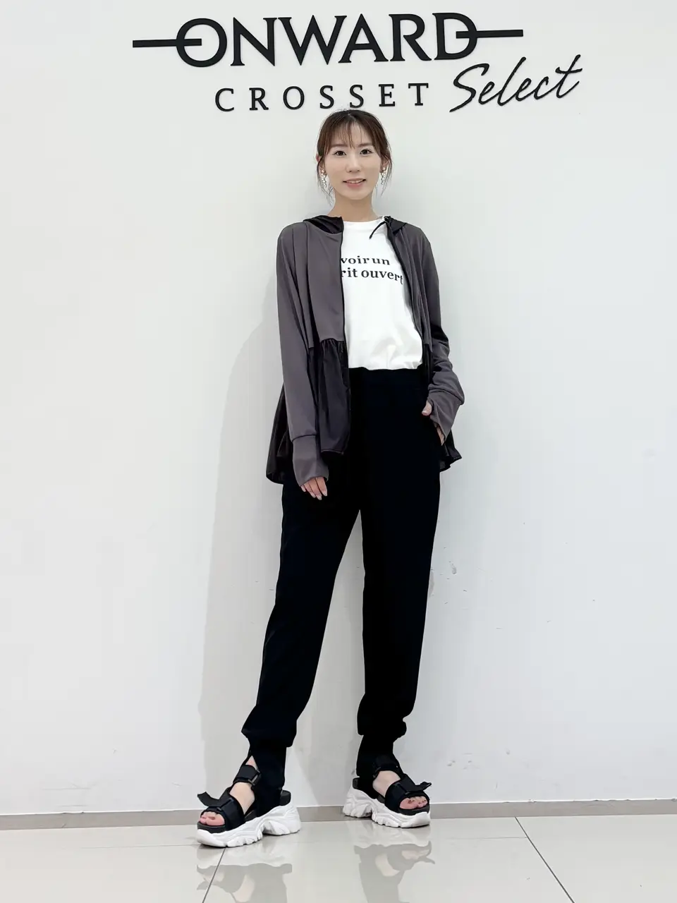 ONWARD CROSSET SELECT スタッフ コーディネート画像