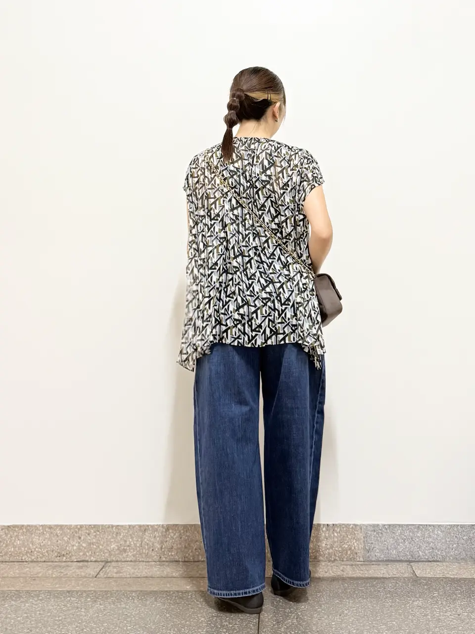 ONWARD CROSSET SELECT 佐藤 コーディネート画像