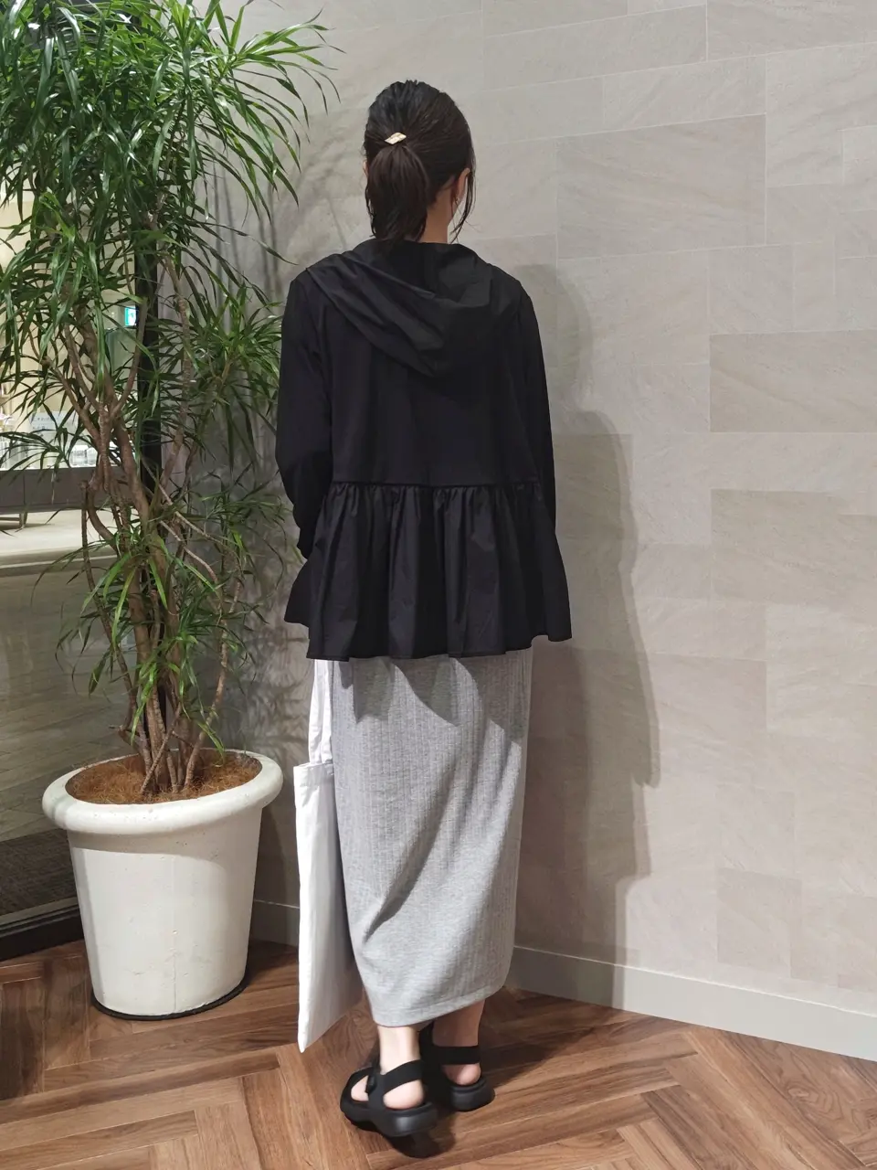 ONWARD CROSSET SELECT 浅岡 コーディネート画像