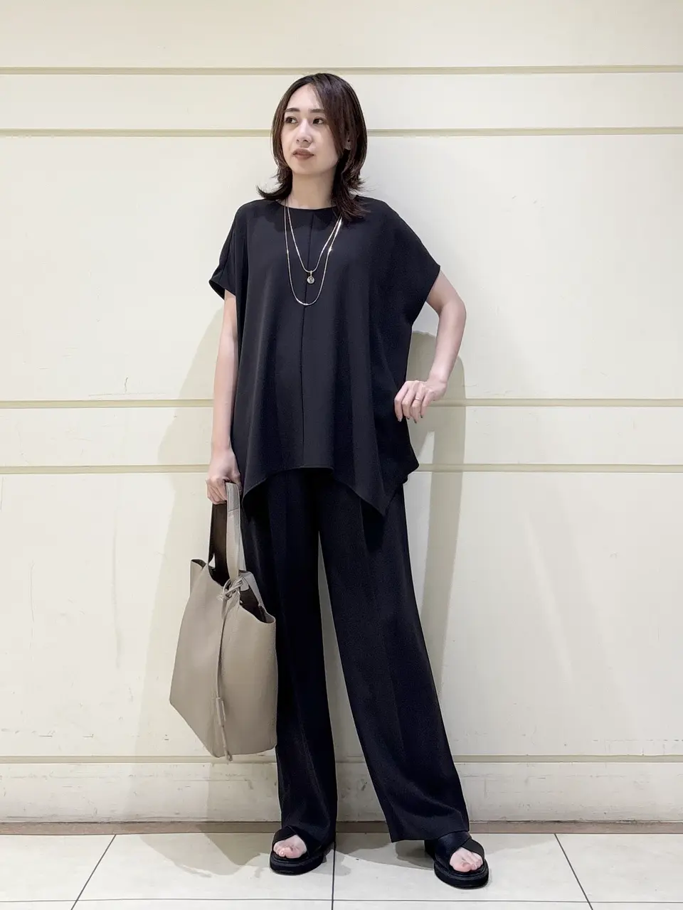 ONWARD CROSSET SELECT Kanako コーディネート画像