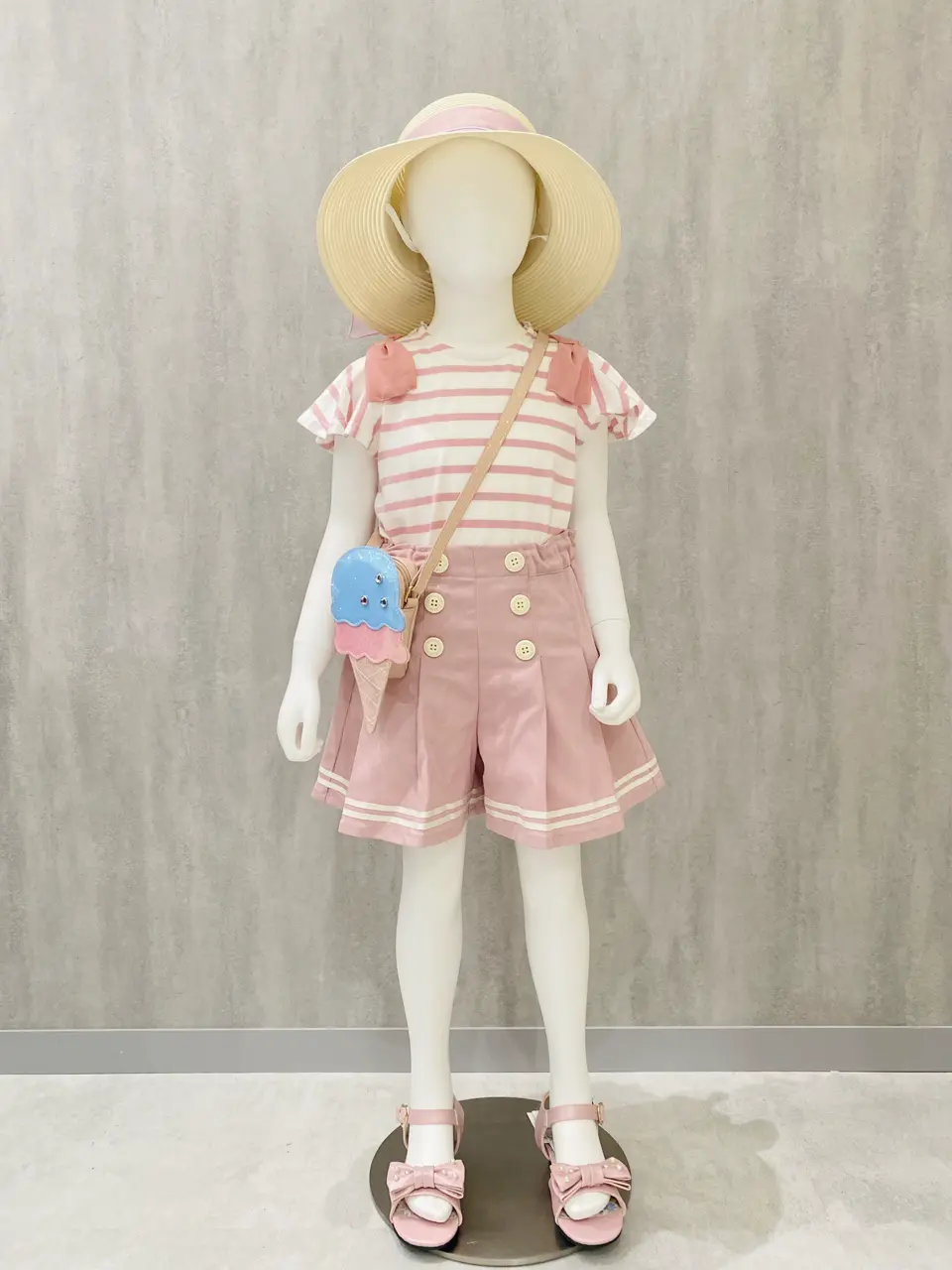 ONWARD CROSSET SELECT m.n コーディネート画像