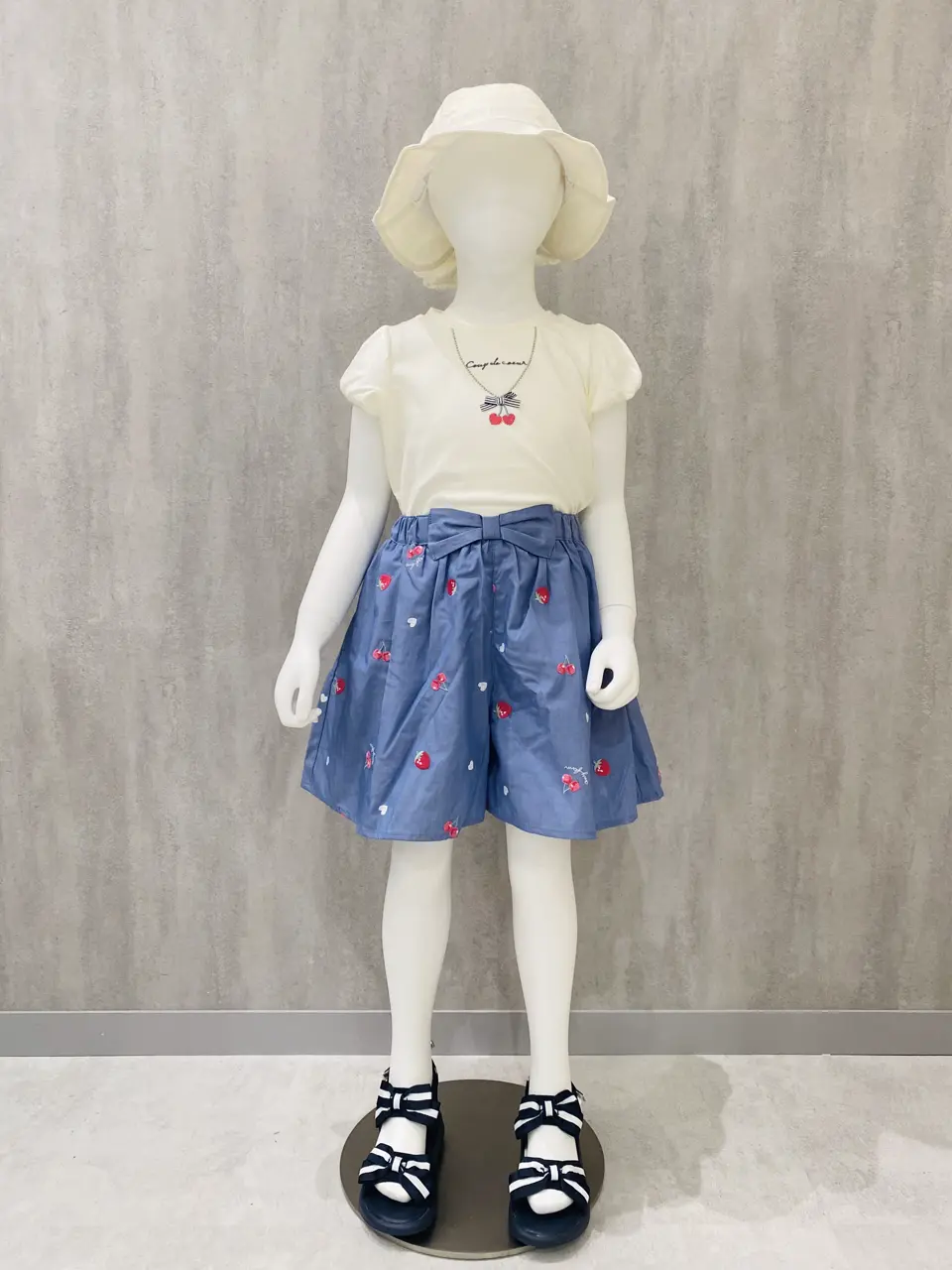 ONWARD CROSSET SELECT m.n コーディネート画像