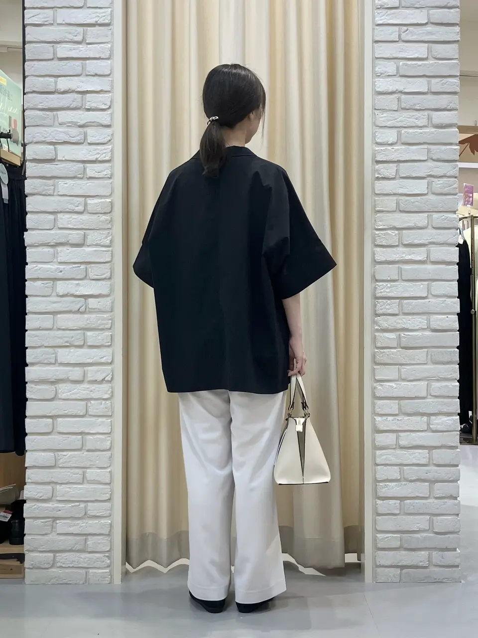 ONWARD CROSSET SELECT 檀 コーディネート画像