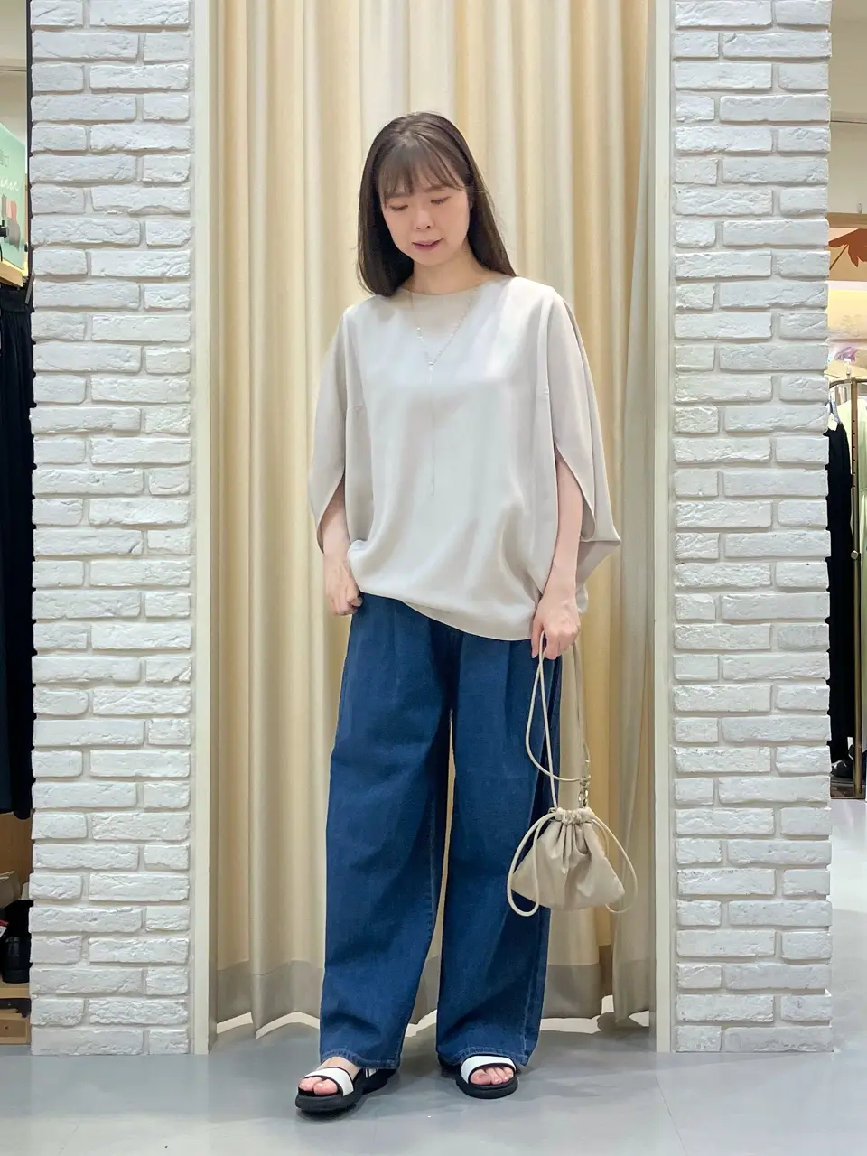 ONWARD CROSSET SELECT 檀 コーディネート画像