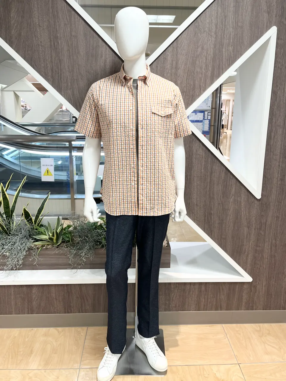 ONWARD CROSSET SELECT 小管 コーディネート画像