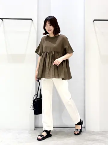 ONWARD CROSSET SELECT 横田 コーディネート画像