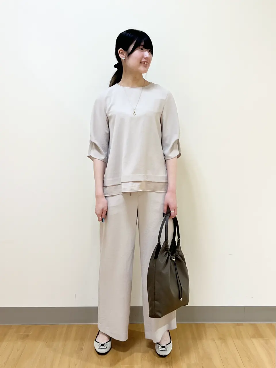 ONWARD CROSSET SELECT Aina コーディネート画像