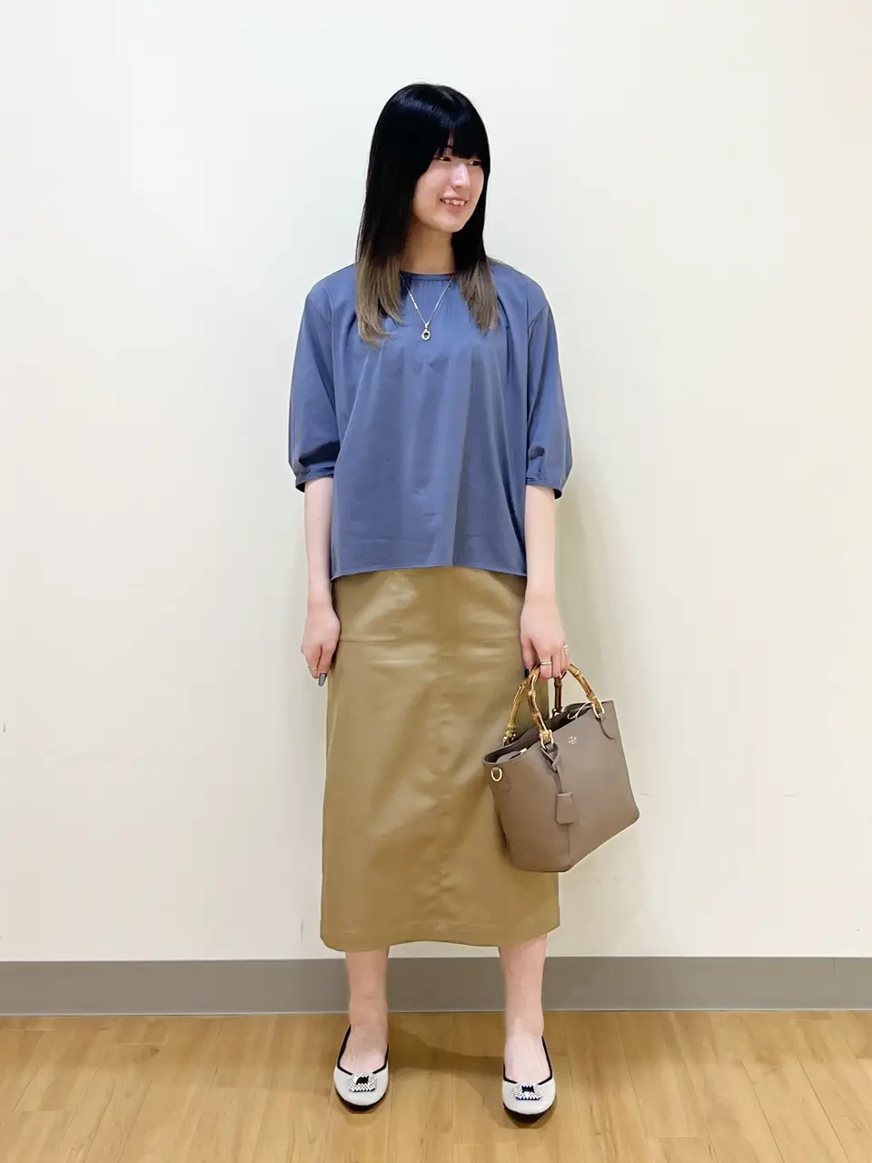 ONWARD CROSSET SELECT Aina コーディネート画像