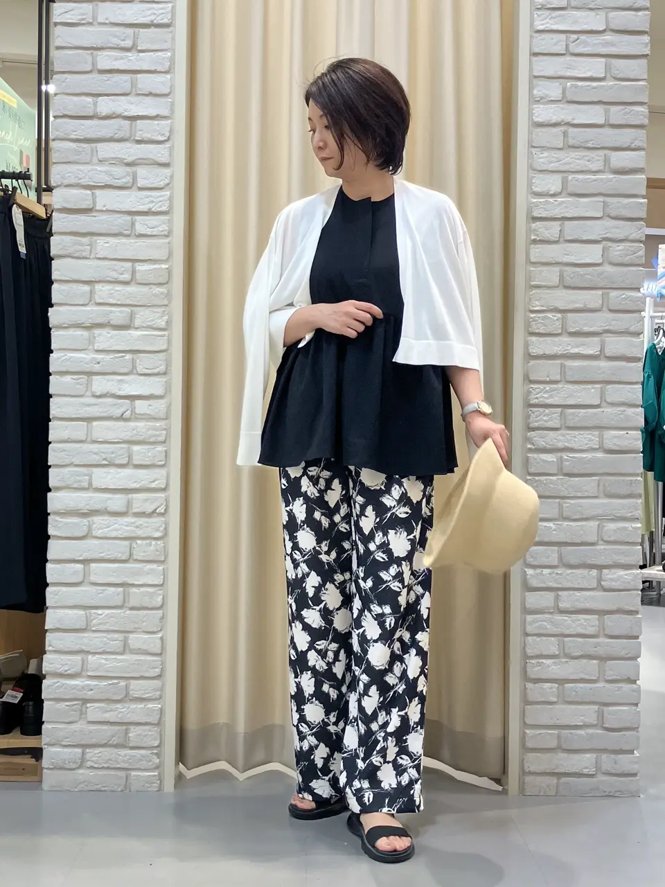 ONWARD CROSSET SELECT Tomi コーディネート画像