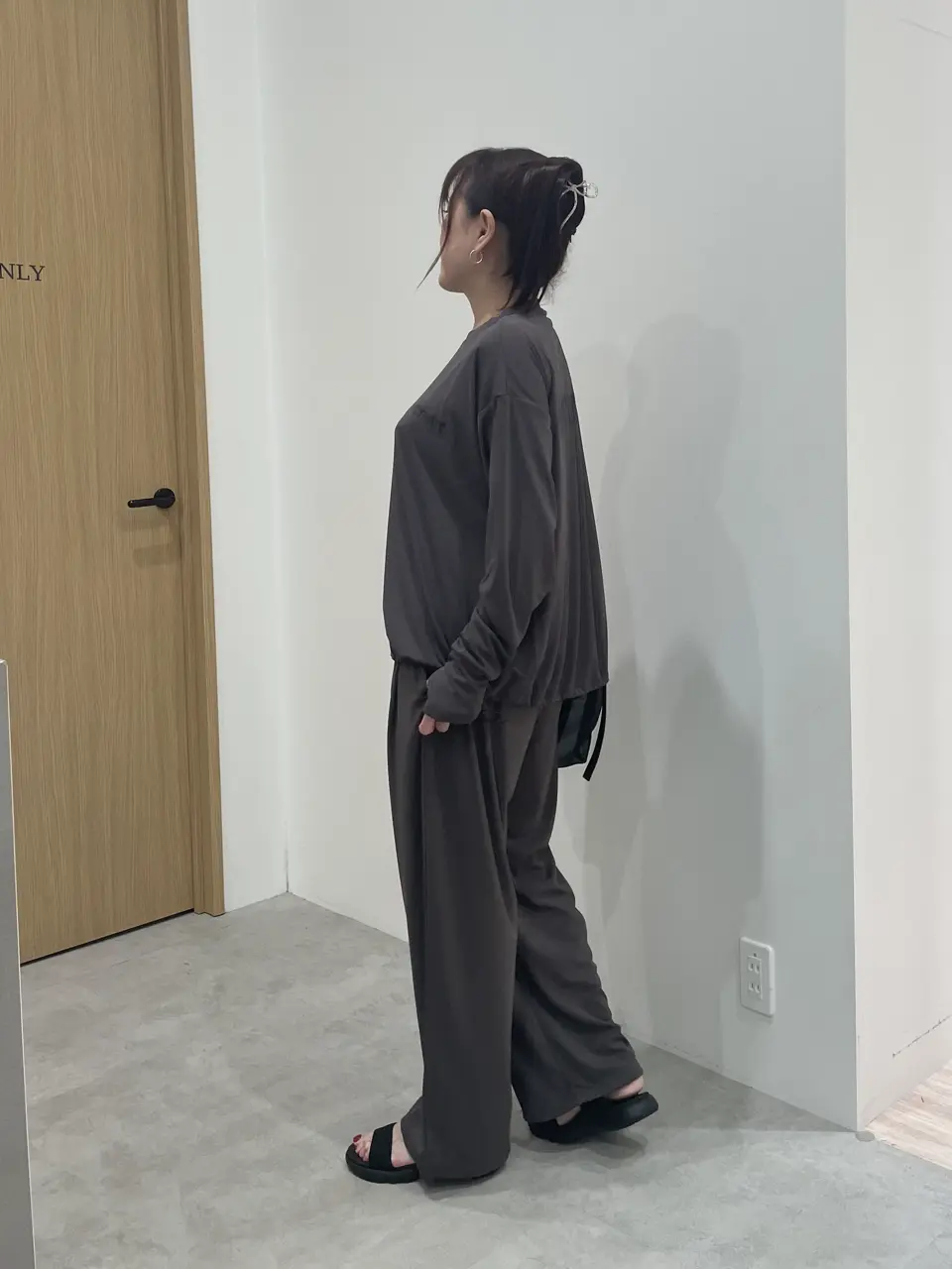 ONWARD CROSSET SELECT 杉本 コーディネート画像