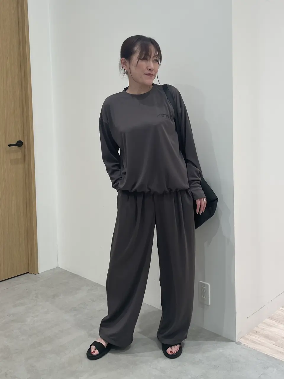 ONWARD CROSSET SELECT 杉本 コーディネート画像