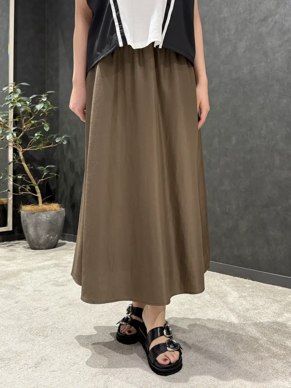 ONWARD CROSSET SELECT Tamura コーディネート画像