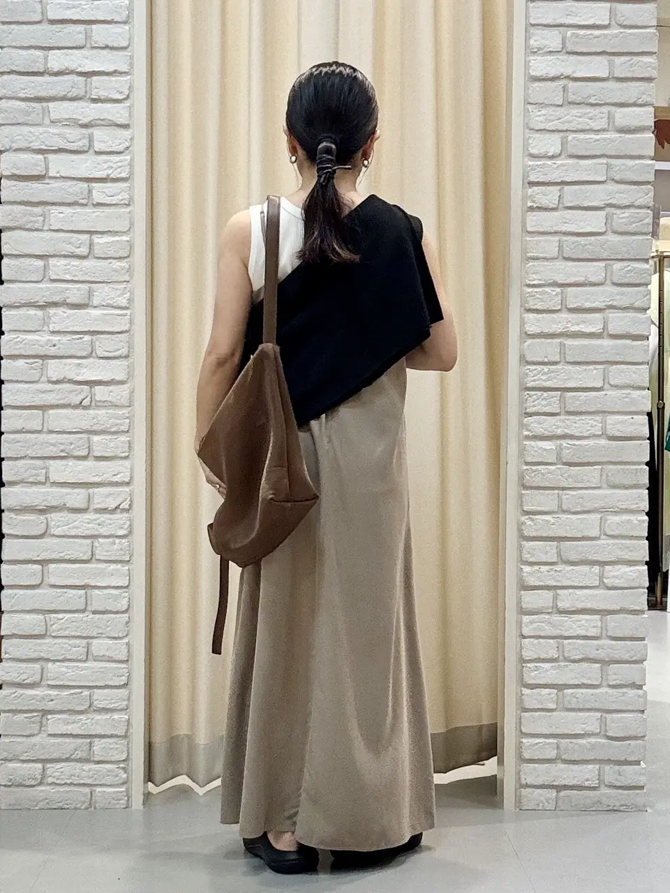 ONWARD CROSSET SELECT 服部 コーディネート画像