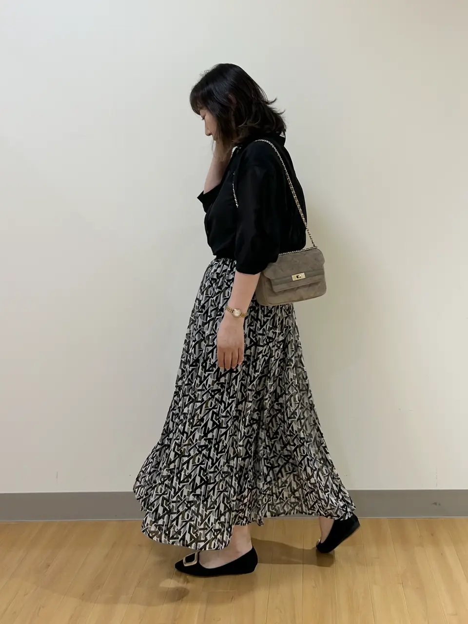 ONWARD CROSSET SELECT TAKI コーディネート画像