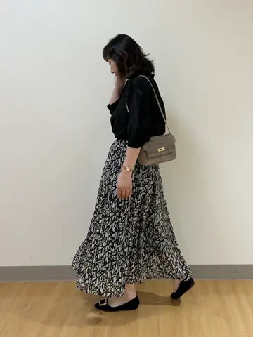 ONWARD CROSSET SELECT TAKI コーディネート画像