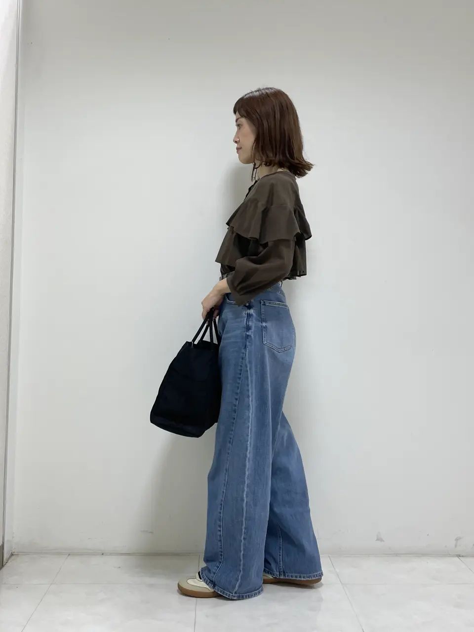 ONWARD CROSSET SELECT 岡田 コーディネート画像