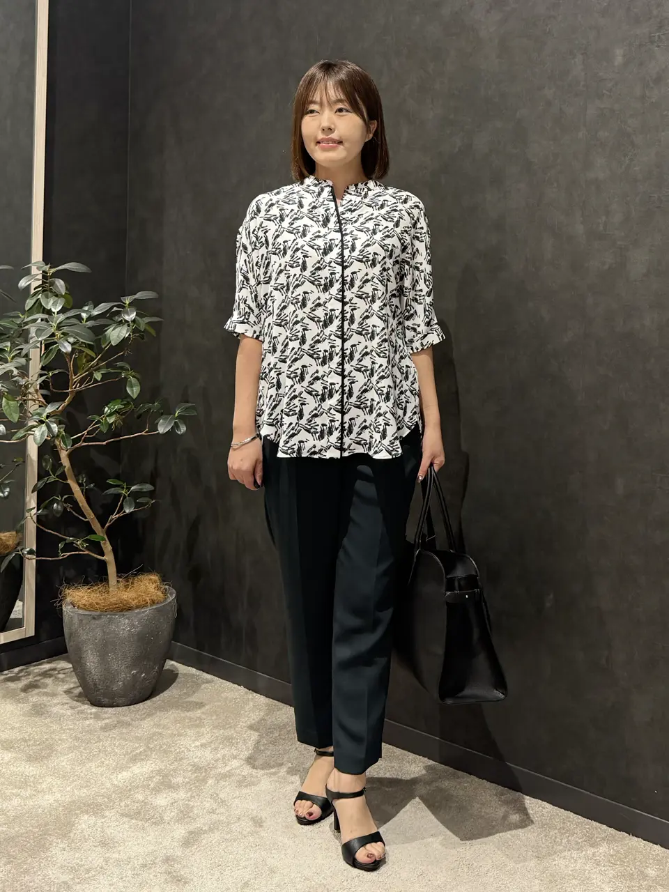 ONWARD CROSSET SELECT Tamura コーディネート画像