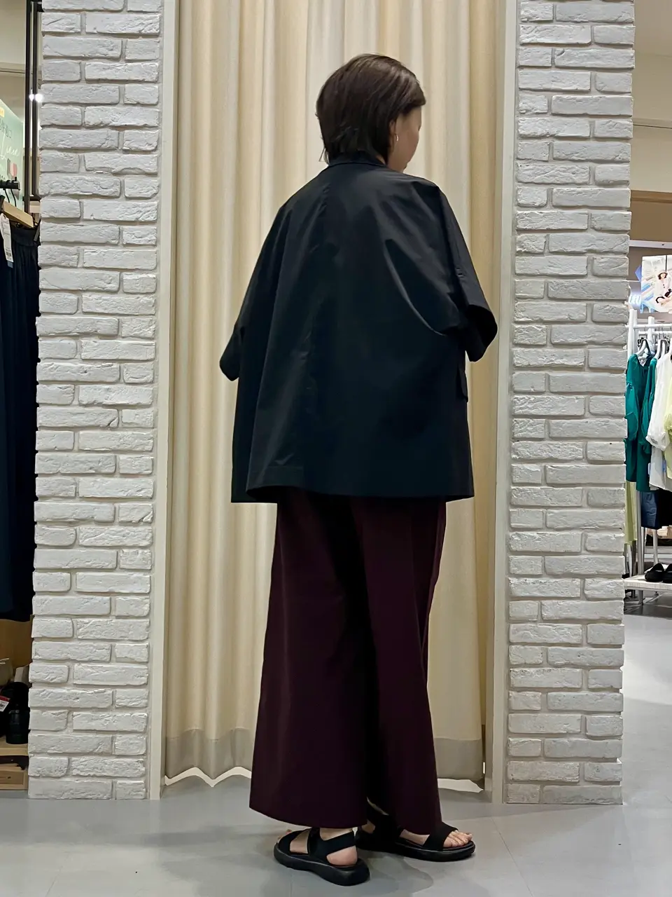 ONWARD CROSSET SELECT Tomi コーディネート画像