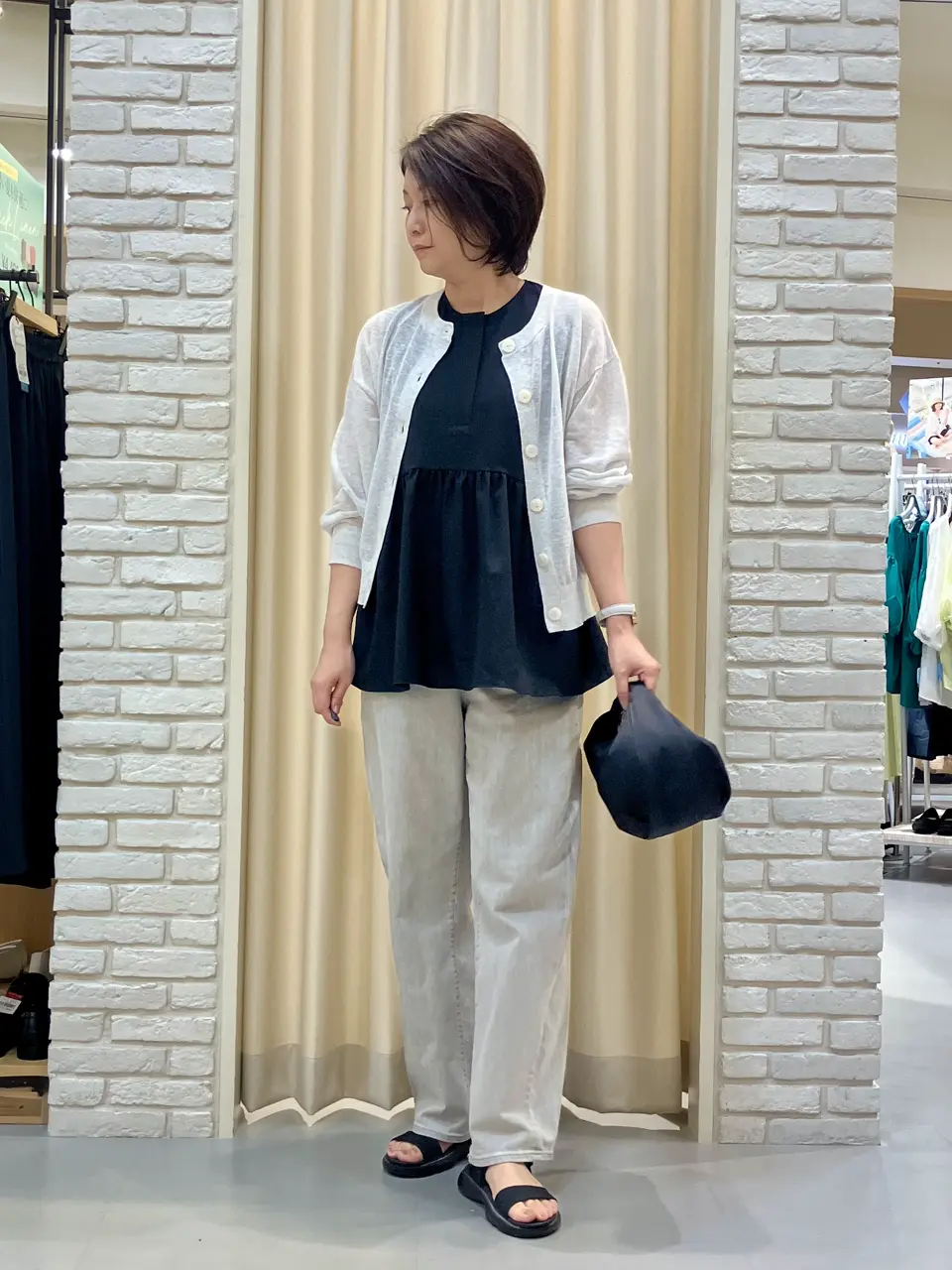 ONWARD CROSSET SELECT Tomi コーディネート画像