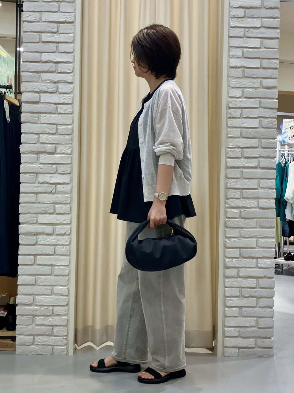 ONWARD CROSSET SELECT Tomi コーディネート画像