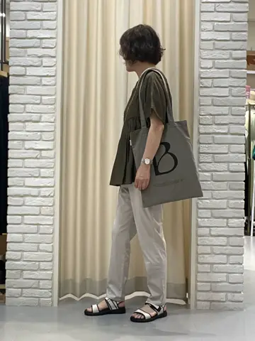 ONWARD CROSSET SELECT TSUKI コーディネート画像