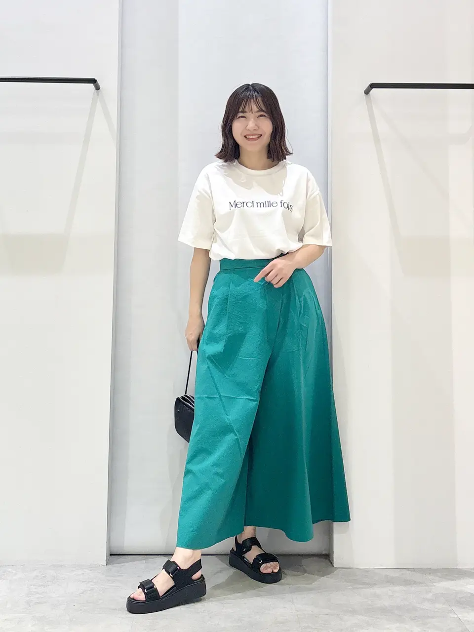 ONWARD CROSSET SELECT 横田 コーディネート画像