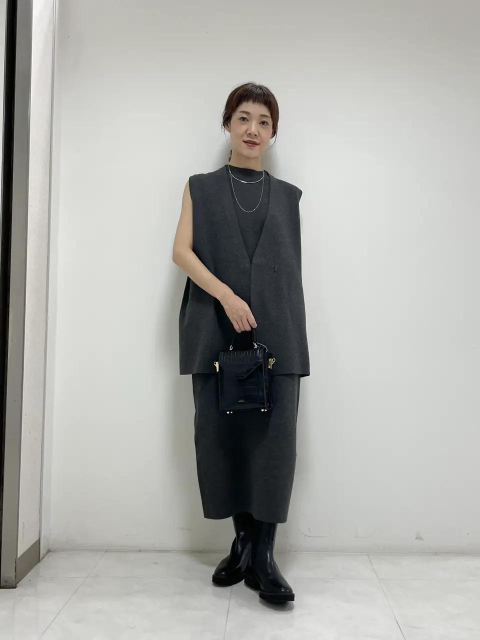 ONWARD CROSSET SELECT 岡田 コーディネート画像