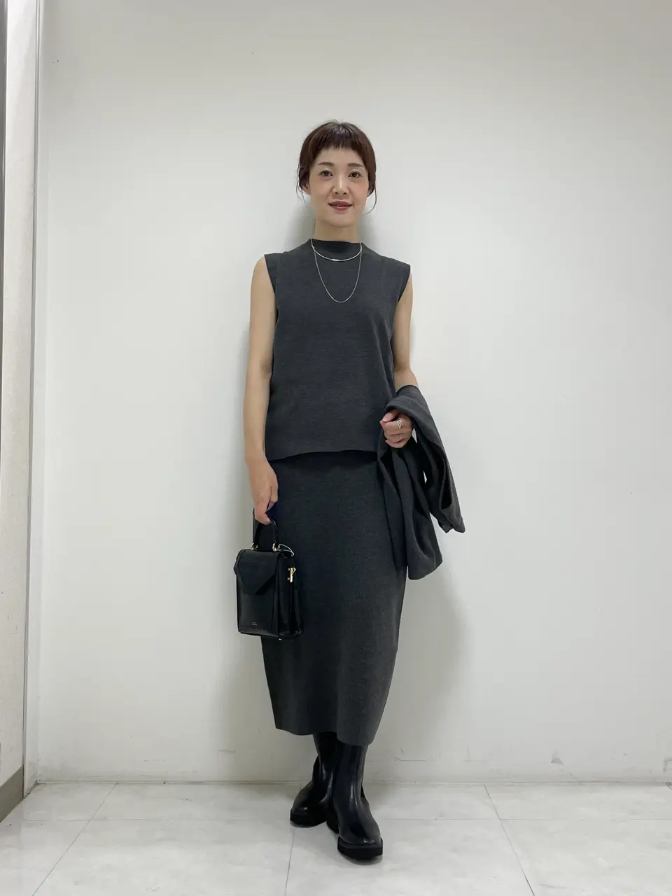 ONWARD CROSSET SELECT 岡田 コーディネート画像