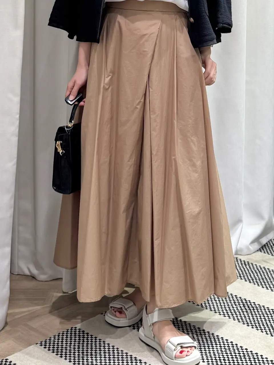 ONWARD CROSSET SELECT KURIYAMA コーディネート画像