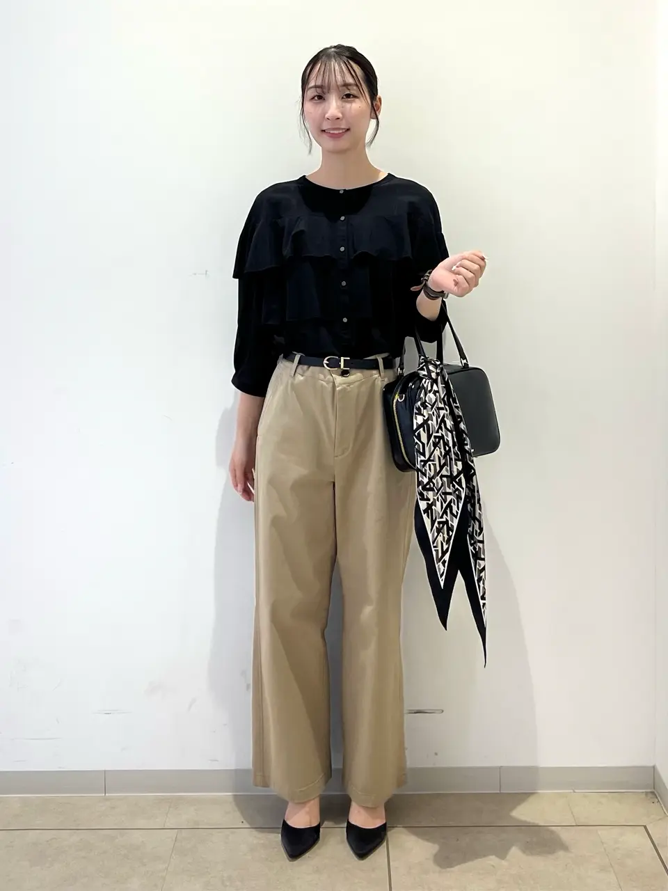 ONWARD CROSSET SELECT 内田 コーディネート画像