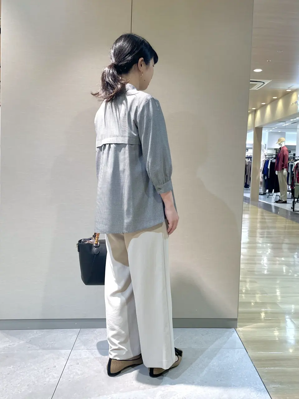 ONWARD CROSSET SELECT 西室 コーディネート画像