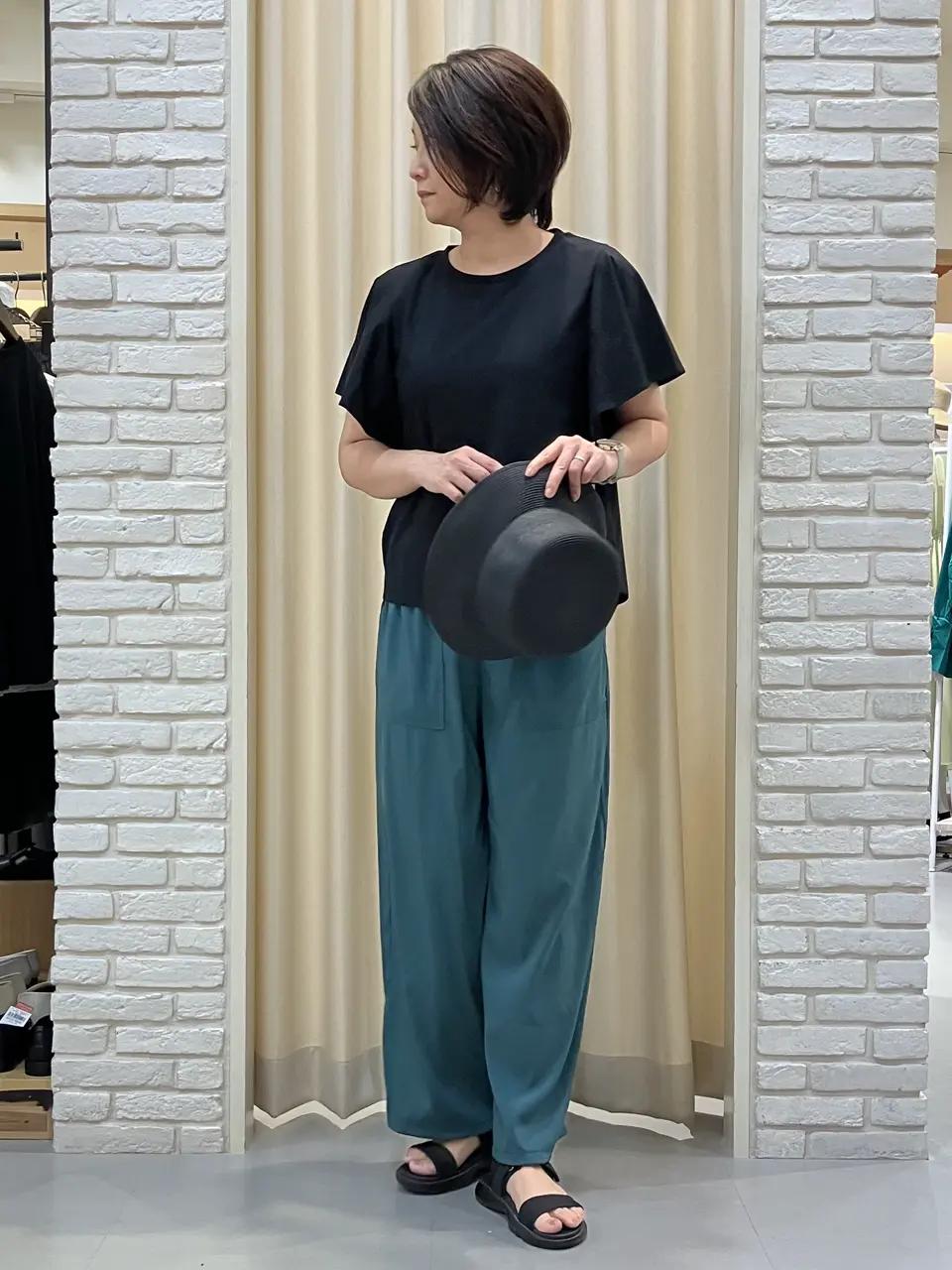 ONWARD CROSSET SELECT Tomi コーディネート画像