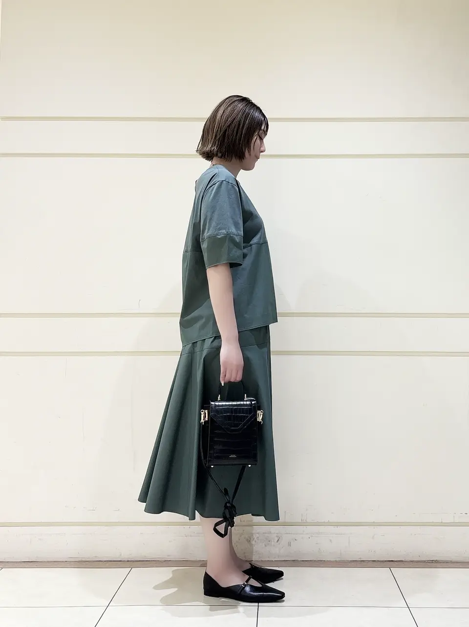 ONWARD CROSSET SELECT 太田 コーディネート画像