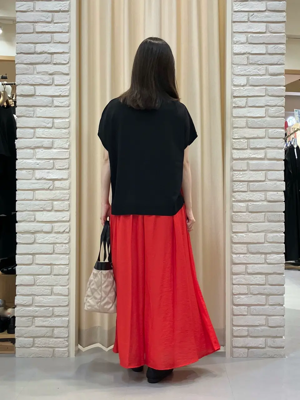 ONWARD CROSSET SELECT 檀 コーディネート画像